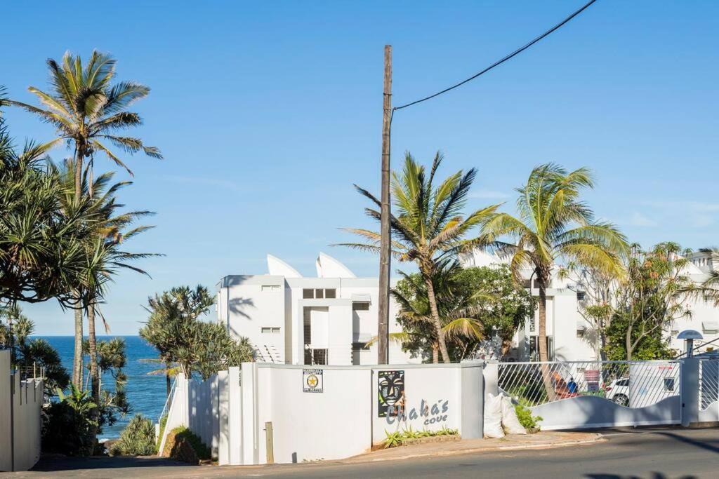 Ocean Pearl At Chakas Cove - Beachfront Apartment Ballito Exteriör bild